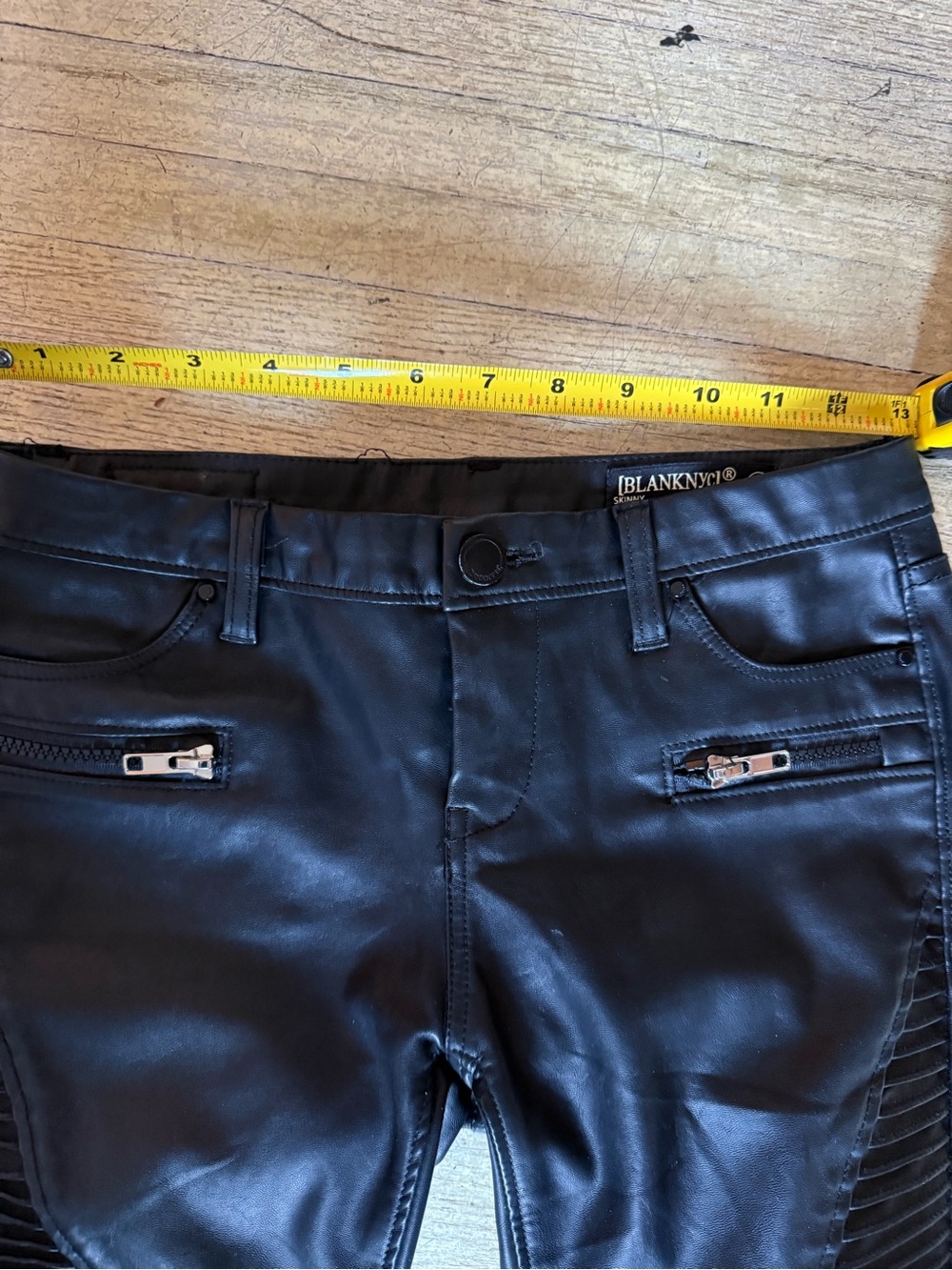 Blank NYC Black Moto Quilted Skinny Jeans - Picture 3 of 4